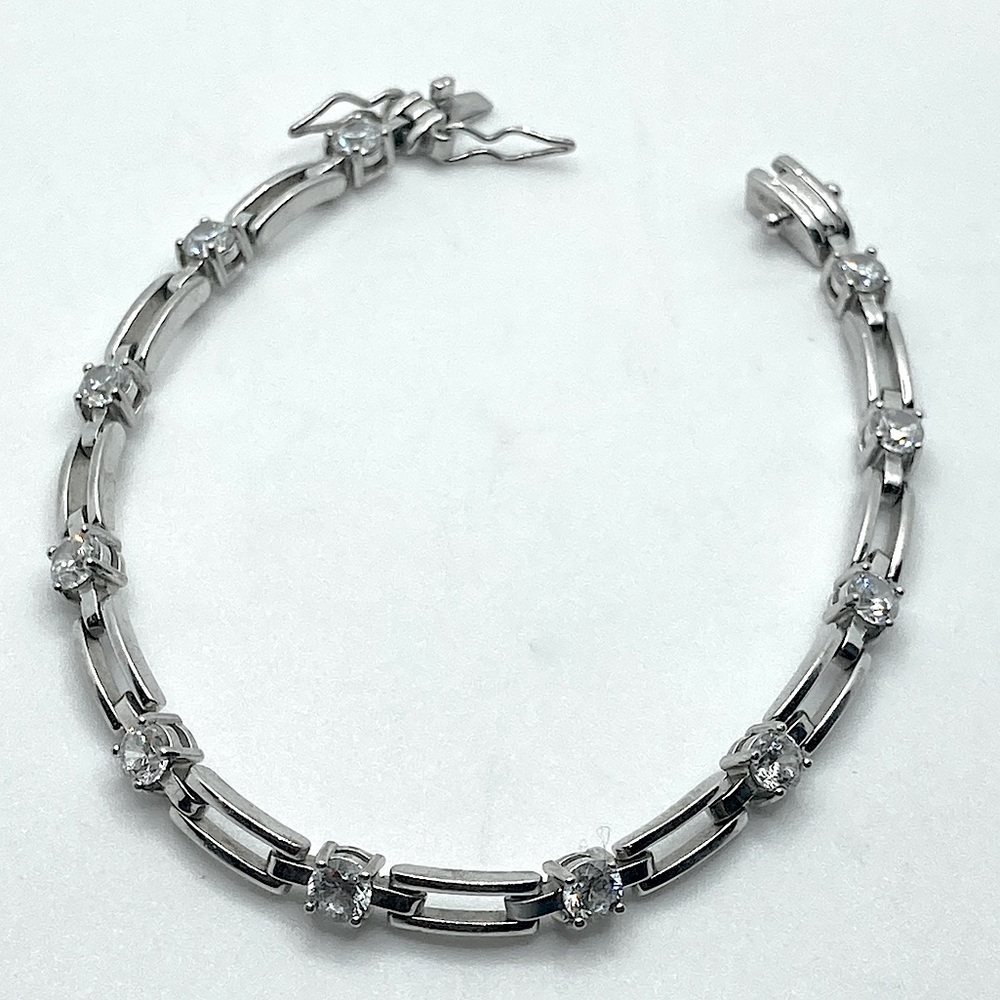 Vtg Sterling Silver & Round White CZ Stone Tennis Bracelet 7”